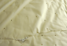 how do i know if my mattress protector is worn out
